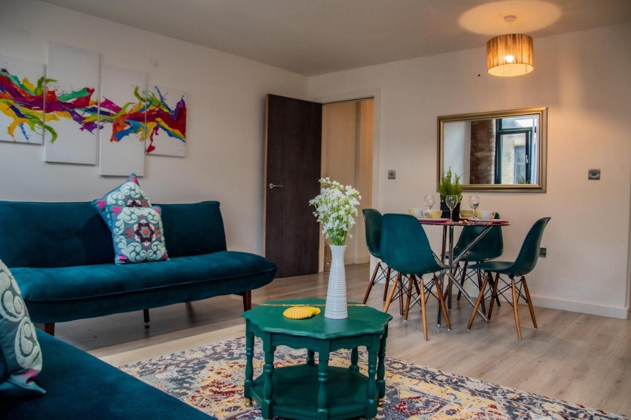 Bv Lush Apartment At Conditioning House Bradford Bradford  Exterior photo