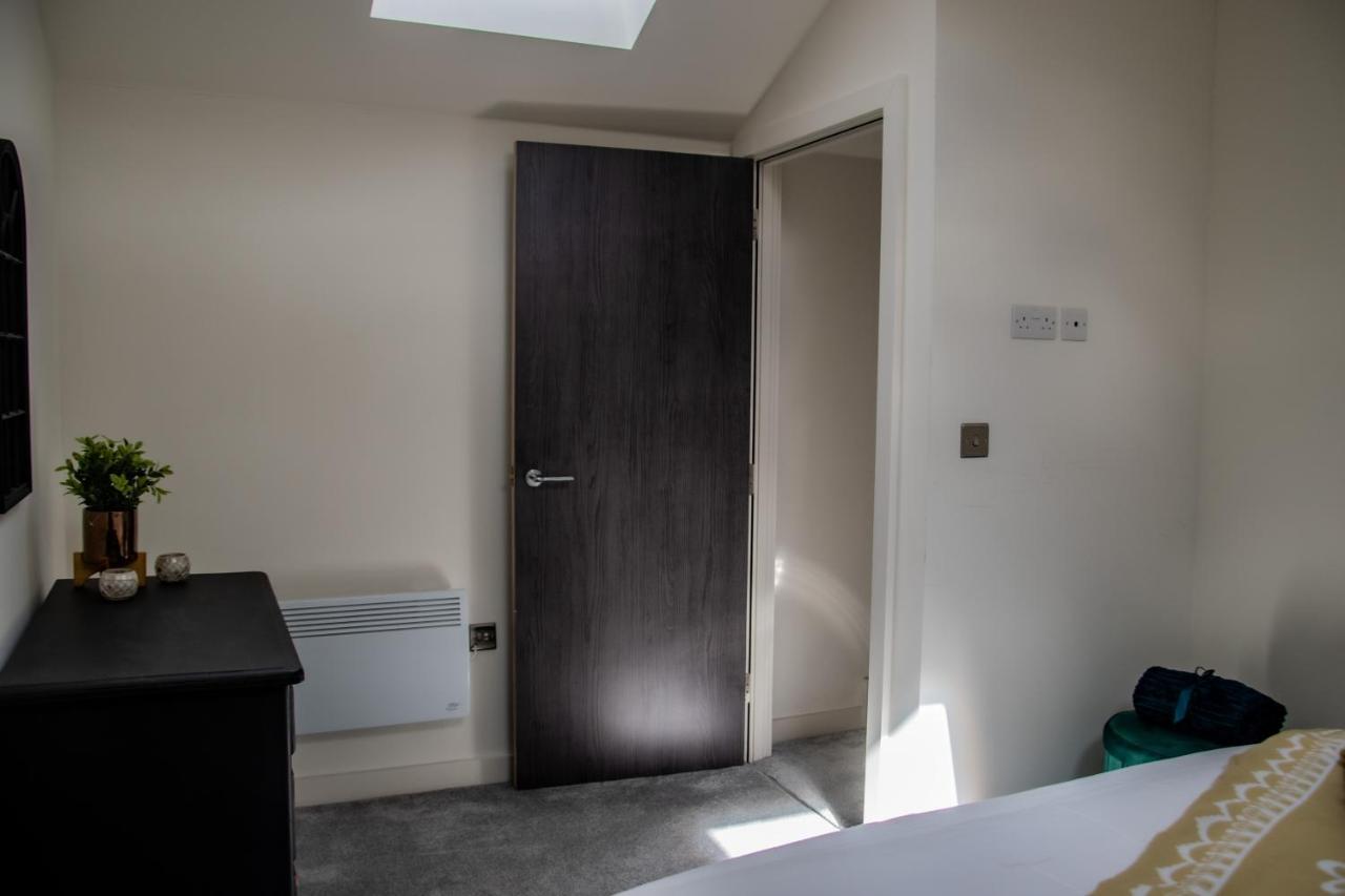 Bv Lush Apartment At Conditioning House Bradford Bradford  Exterior photo