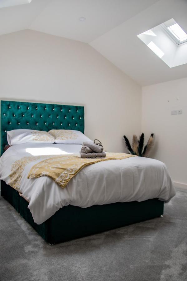 Bv Lush Apartment At Conditioning House Bradford Bradford  Exterior photo